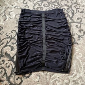 Cache skirt